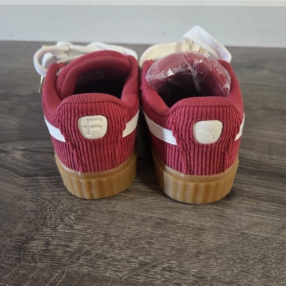 Puma × FENTY Girls Sneakers Size 10 NEW - Picture 4 of 6
